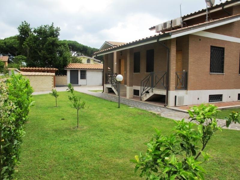 Villa Smeraldo Roma Infernetto Eksteriør bilde